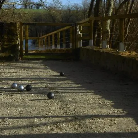 La Maison Au Bord Du Nyaraló Château-Guibert