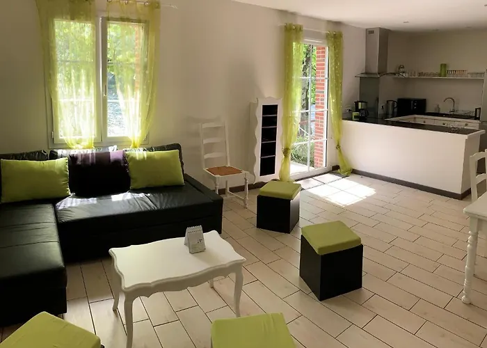 La Maison Au Bord Du 펜션 *