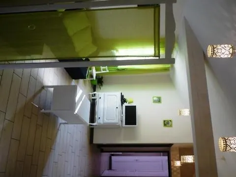 La Maison Au Bord Du Château-Guibert